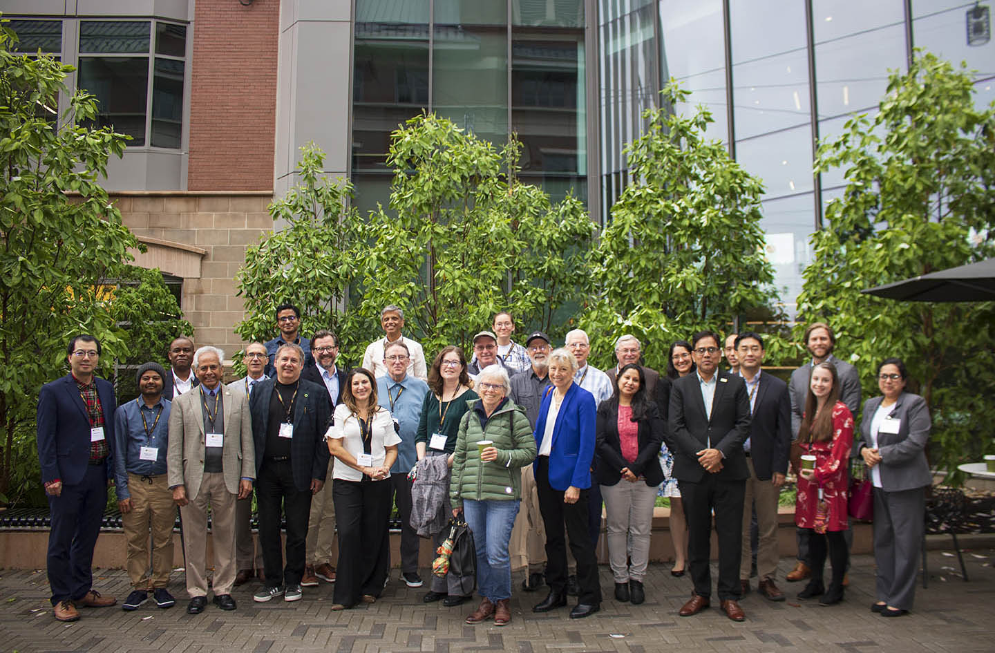 Group photos of ISEE symposium 2023 participants